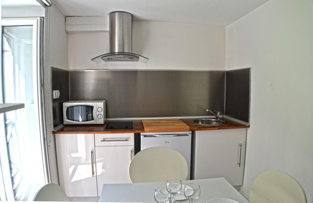 Maison La Douane - Comprends Nettoyage Professionnel Et Le Linge ラランス 部屋 写真